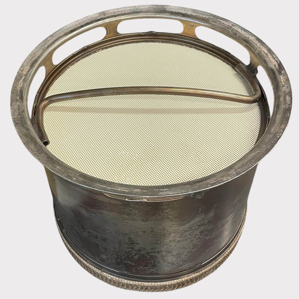 Nowy wkład DPF DAF 106 XF przed Lift